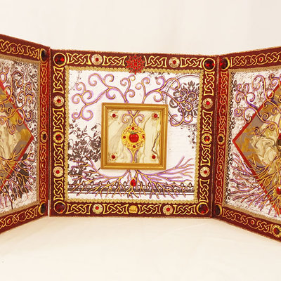 Fairytale apple (7) - triple panel  - Thumbnail 3