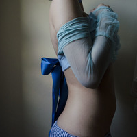 Ribbon crop top - Thumbnail 1