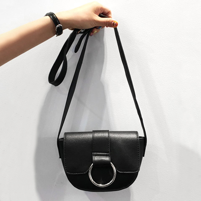 Golden ring crossbody