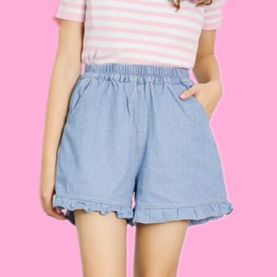 Plus size ruffles denim shorts