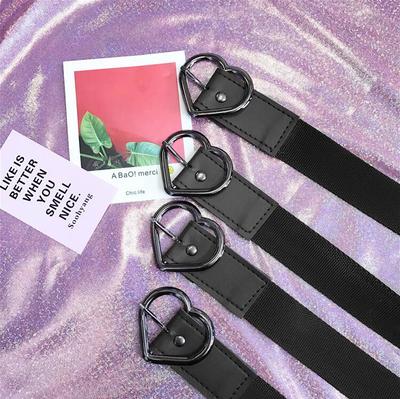 Metallic Heart Ring Belt