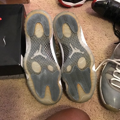 Unyellow soles
