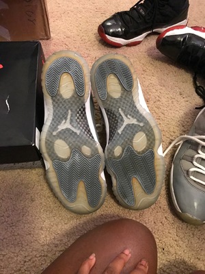 Unyellow Soles