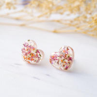Real Dried Flowers and Resin Heart Stud Earrings in Pink Orange White - Thumbnail 2