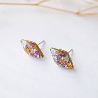 Real Dried Flowers and Resin Diamond Stud Earrings in Purple Pink Orange Mint - Thumbnail 2