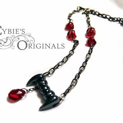 Blood red night fang necklace