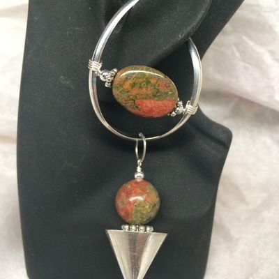 Unicite with silver cone drop