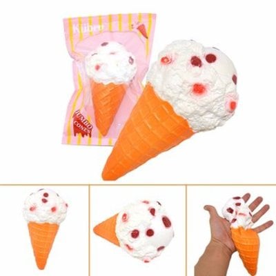 Super jumbo colossal kiibru ice cream cone squishy charm - Thumbnail 5