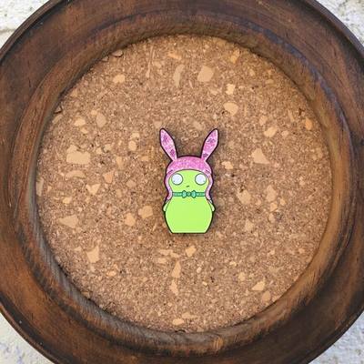 Loo-eez-eh ko-pee no-longer-a-mystery variant pin