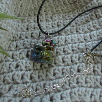 Bismuth Pendant - Thumbnail 2