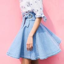 Posed Bust Skirt of Tall Waist Bowknot