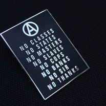 NO THANKS // LAPEL PIN