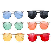 CANDY GIRL SUNGLASSES - Thumbnail 4