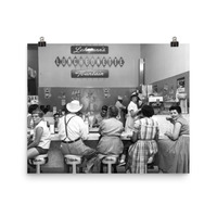 Kerrville, around 1960: Lehmann's Luncheonette - Thumbnail 8