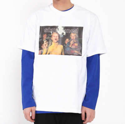 90'S STAY TUNED KIDS TSHIRT ( 2 COLORS )