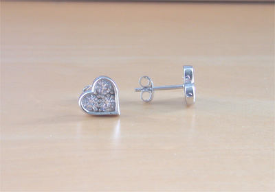 925 Silver Cz Heart Stud Earings/Sterling Silver Heart Earrings/Heart Jewellery/Heart Jewelry/Heart Jewelery/Love Heart Earrings/Heart Studs