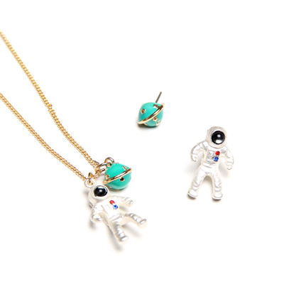 Harajuku cosmic astronaut necklace / earring
