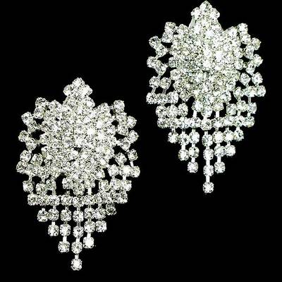 Cluster rhinestone pave clip-on earring 