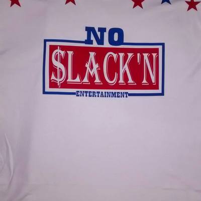 N$e no$lacknent. (white,red&royal blue) platetag t-shirt.