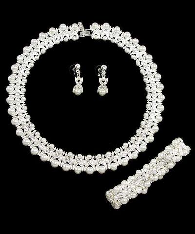 Silver Rhinestone w/Pearl Necklace & Earring Set
