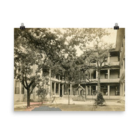 Kerrville, 1918: St. Charles Hotel courtyard - Thumbnail 4