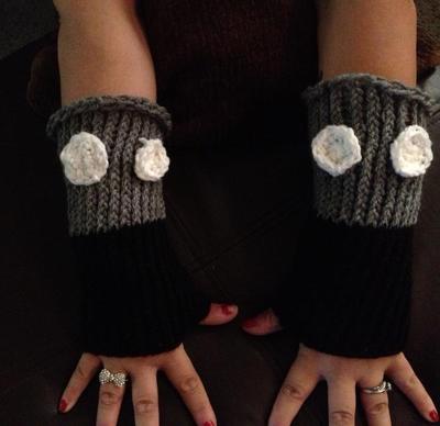 Steamboat Willie inspired fingerless gloves