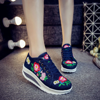 HARAJUKU FLORAL EMBROIDERED PLATFORM SHOES - Thumbnail 1