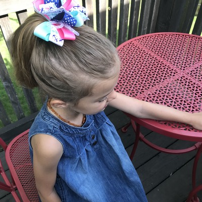 Multi anchor funky loop bow