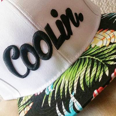 Coolin. white/black floral snapback