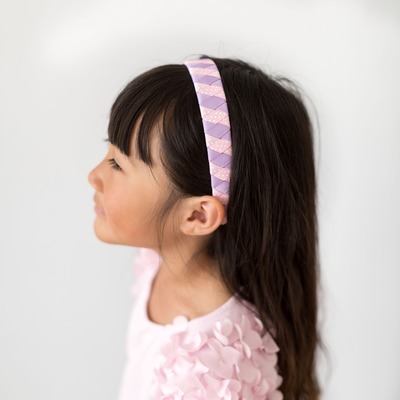 Light bubblegum woven headband