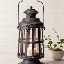 Curtis island candle holder 