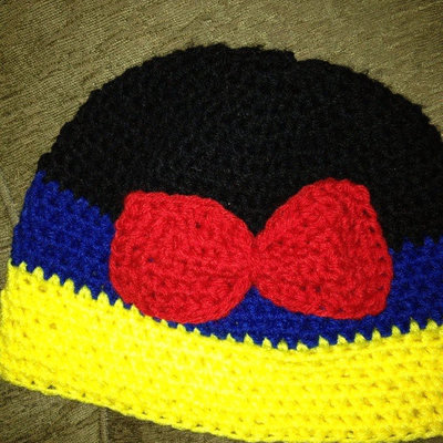 Snow white inspired beanie