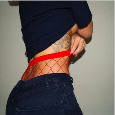 Highwaist large diamond fishnet stockings (red)