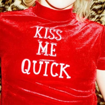 Free shipping-kiss me quick velvet top - Thumbnail 4