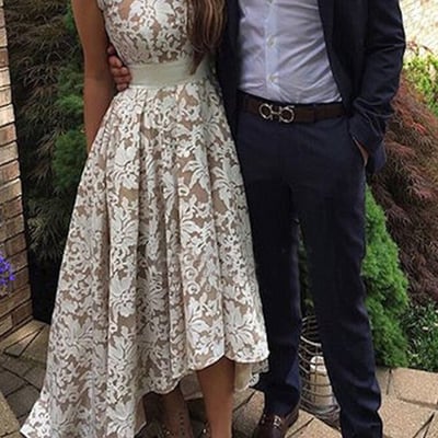 Elegant a-line scoop sleeveless prom dress sash hi-lo lace prom dress