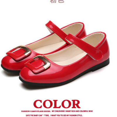2017 new girl korean version of the small shoes wholesale solid color magic paste large and medium children's shoes shoes buckle shoes