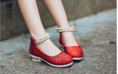 2017 autumn new children's shoes girls leather shoes bright skin princess children's high heels dance shoes shoes