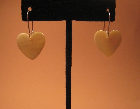 Mother-of-Pearl Heart Earrings 