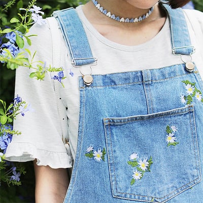 Light blue floral embroidery denim suspender skirt - Thumbnail 5