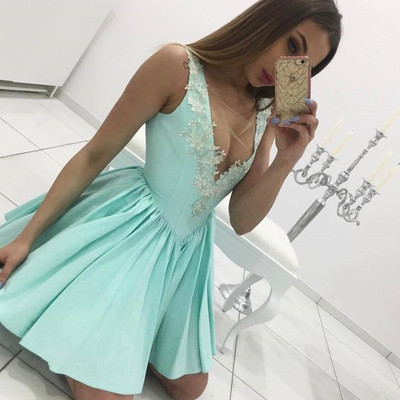 Mini Green Homecoming Dresses, Lace Accents Homecoming Gowns, Lace Homecoming Dress, Tiered Homecoming Dress, Mini Short Cocktail Dress