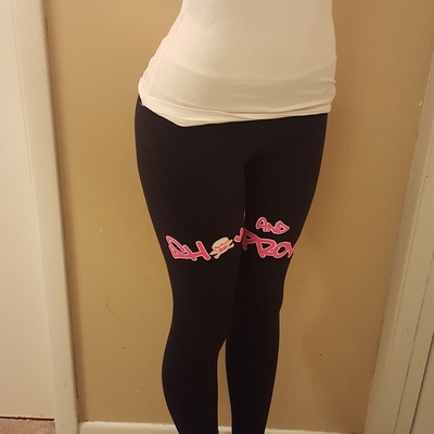 Show and prove logo leggings