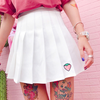 STRAWBERRY EMBROIDERY PLEATED SKIRT - Thumbnail 3