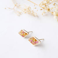 Real Dried Flowers and Resin Diamond Stud Earrings in Orange Yellow and Pink Mix - Thumbnail 1