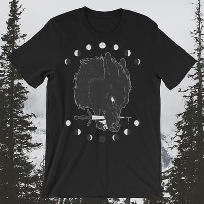 Moon wolf - black t-shirt