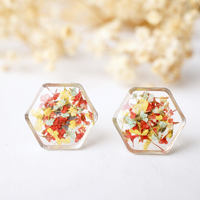 Real Dried Flowers and Resin Stud Earrings, Gold Hexagon in Red Yellow and Mint mix - Thumbnail 5
