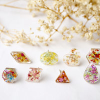 Real Dried Flowers and Resin Diamond Stud Earrings in Pink and White with Gold Foil - Thumbnail 6