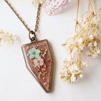Real Dried Flowers in Glitter Resin Necklace, Arrowhead in Mint Pink White Yellow and Orange - Thumbnail 4