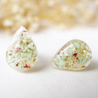 Real Dried Flowers and Resin Teardrop Stud Earrings in Mint Magenta White - Thumbnail 2