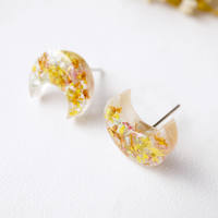 Real Dried Flowers and Resin Moon Stud Earrings in Yellow Orange Mint - Thumbnail 3