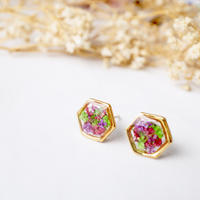 Real Dried Flowers and Resin Stud Earrings, Gold Hexagon in Red Purple Green - Thumbnail 3